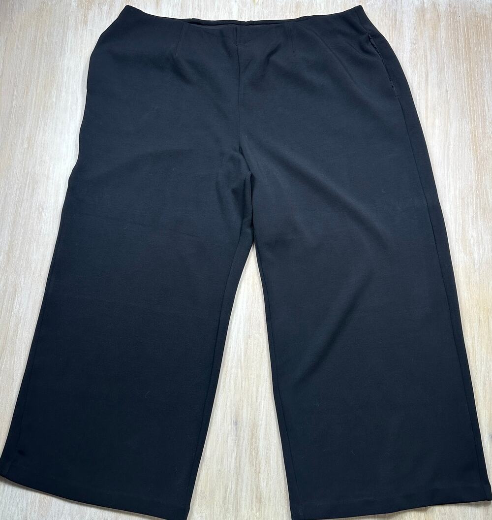 Lane Bryant Black Pull On Stretch Wide Leg Minimalist Workwear Dress Pants 28